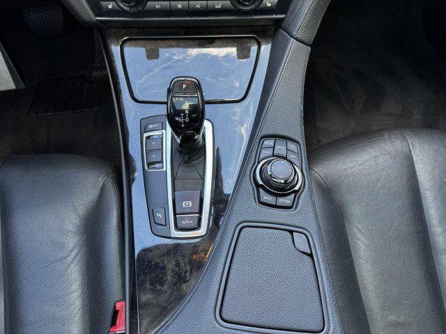 Used 2013 BMW 640i Coupe image 31