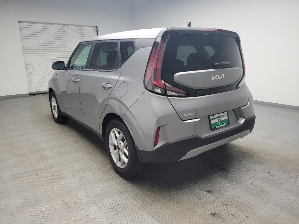 Used 2023 Kia Soul LX w/ LX Technology Package image 5