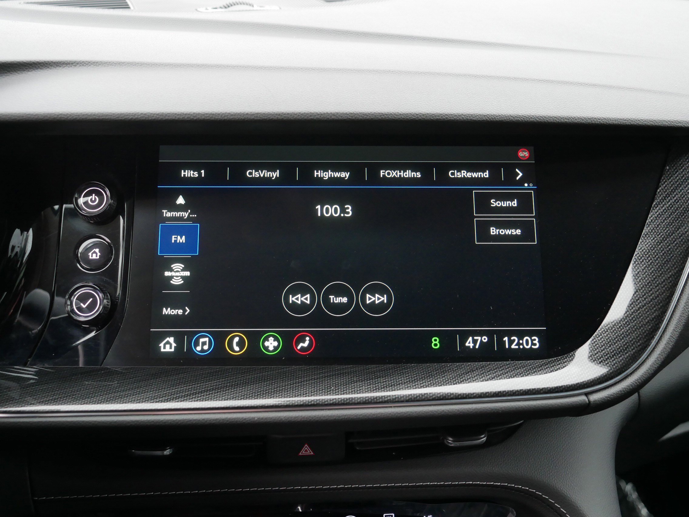 Used 2023 Buick Envision Preferred AWD/4WD image 22