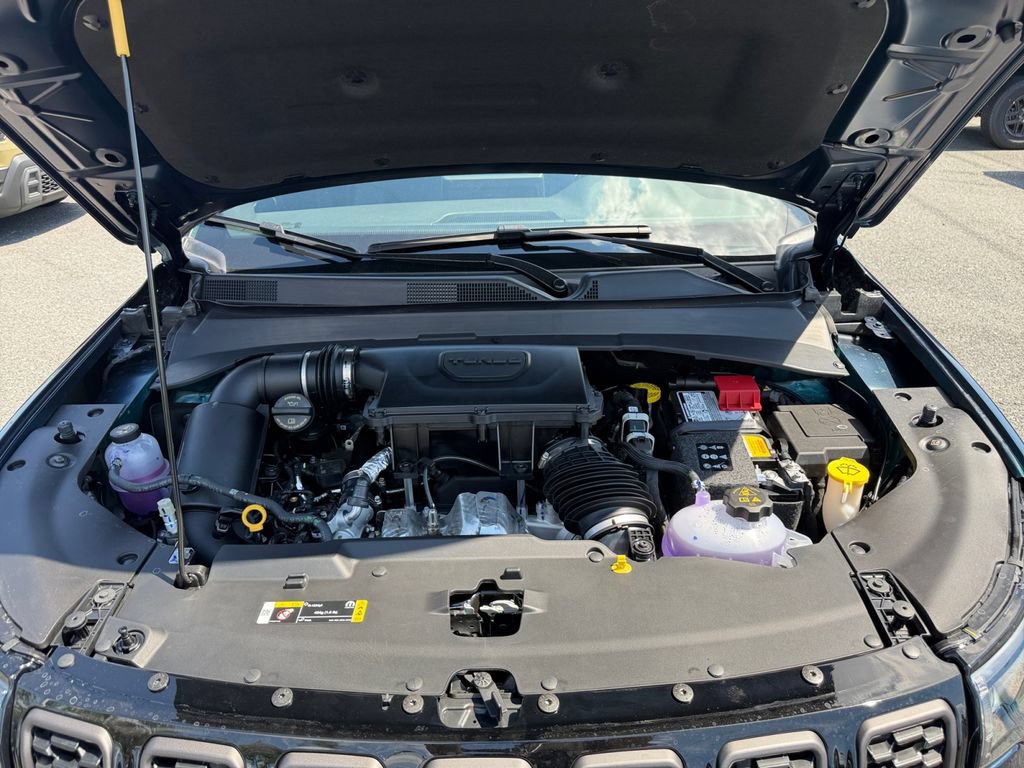 New 2026 Jeep Compass Latitude AWD/4WD image 17