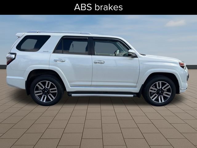 Used 2018 Toyota 4Runner Limited AWD/4WD image 8
