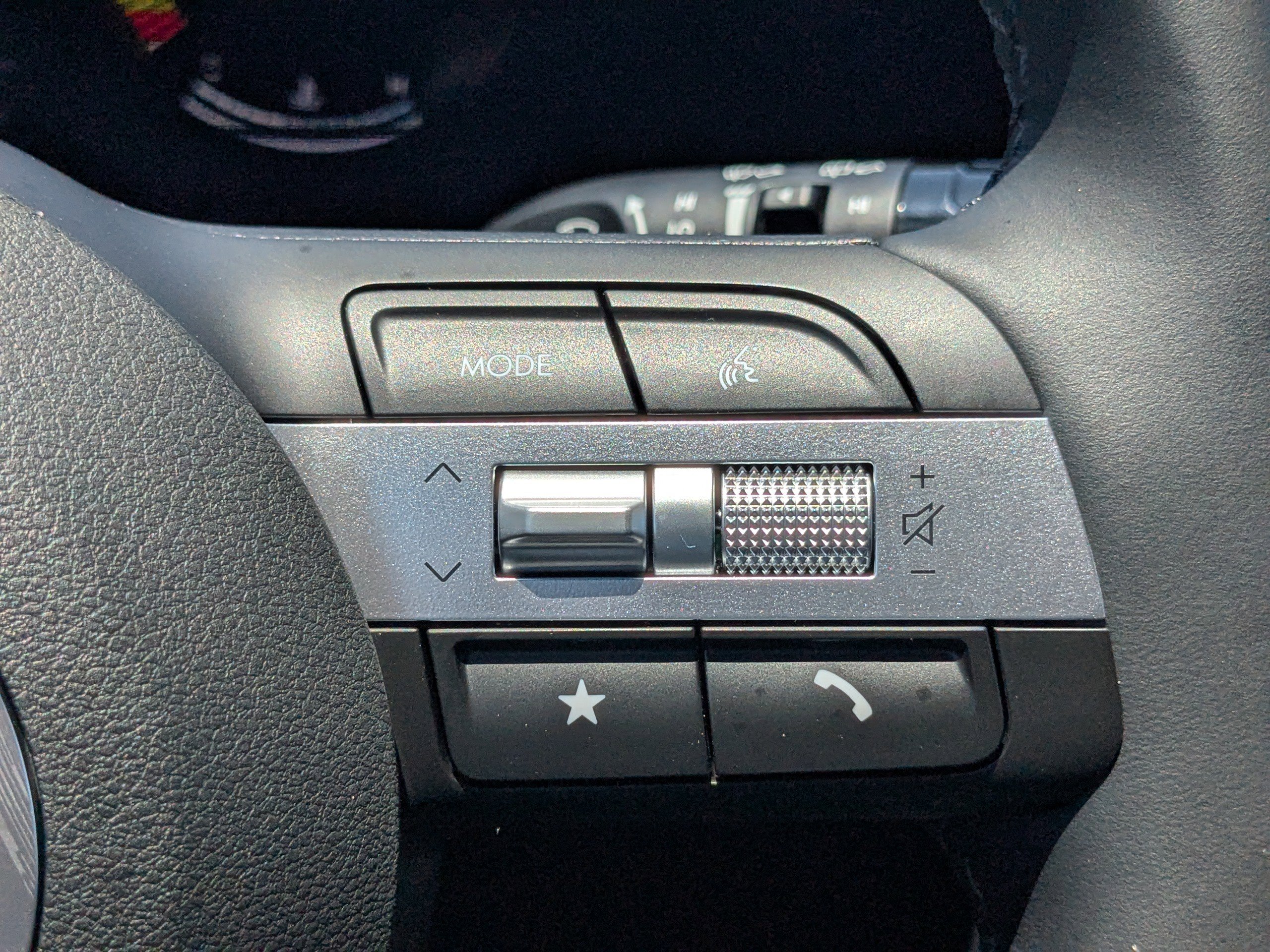 New 2025 Hyundai Tucson XRT image 26