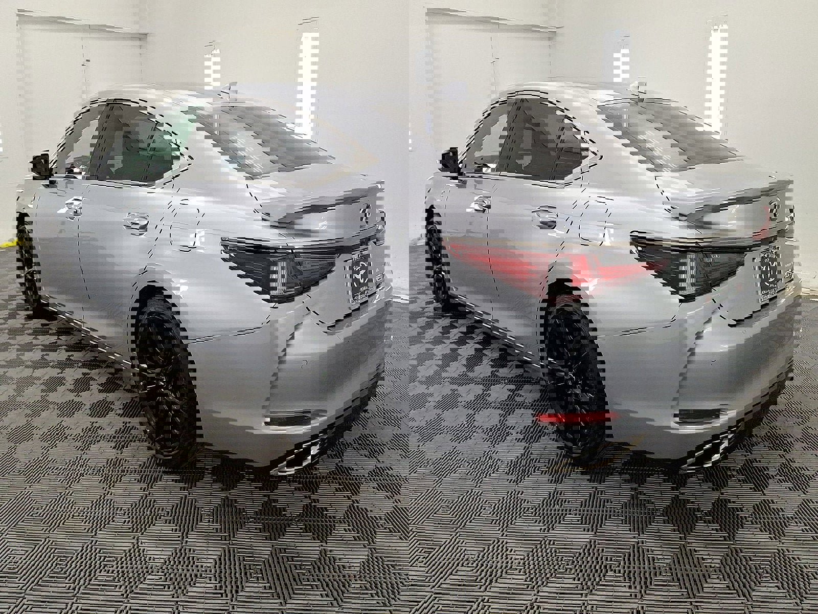 Used 2023 Lexus ES 350 F Sport w/ Accessory Package (Z2) image 22