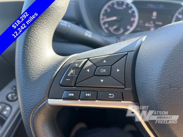 Used 2025 Nissan Sentra SV image 14