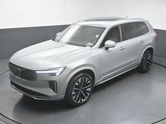 Used 2026 Volvo XC90 B6 Plus w/ Protection Package Premier AWD/4WD image 45