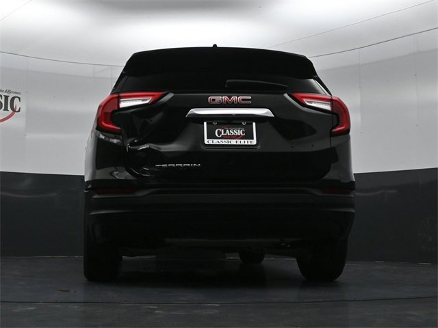 Used 2022 GMC Terrain SLE w/ Driver Convenience Package image 30