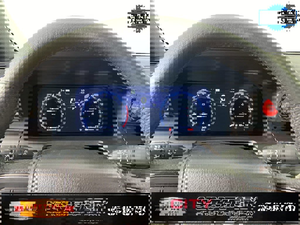 Used 2025 Toyota Tacoma TRD Off-Road image 18