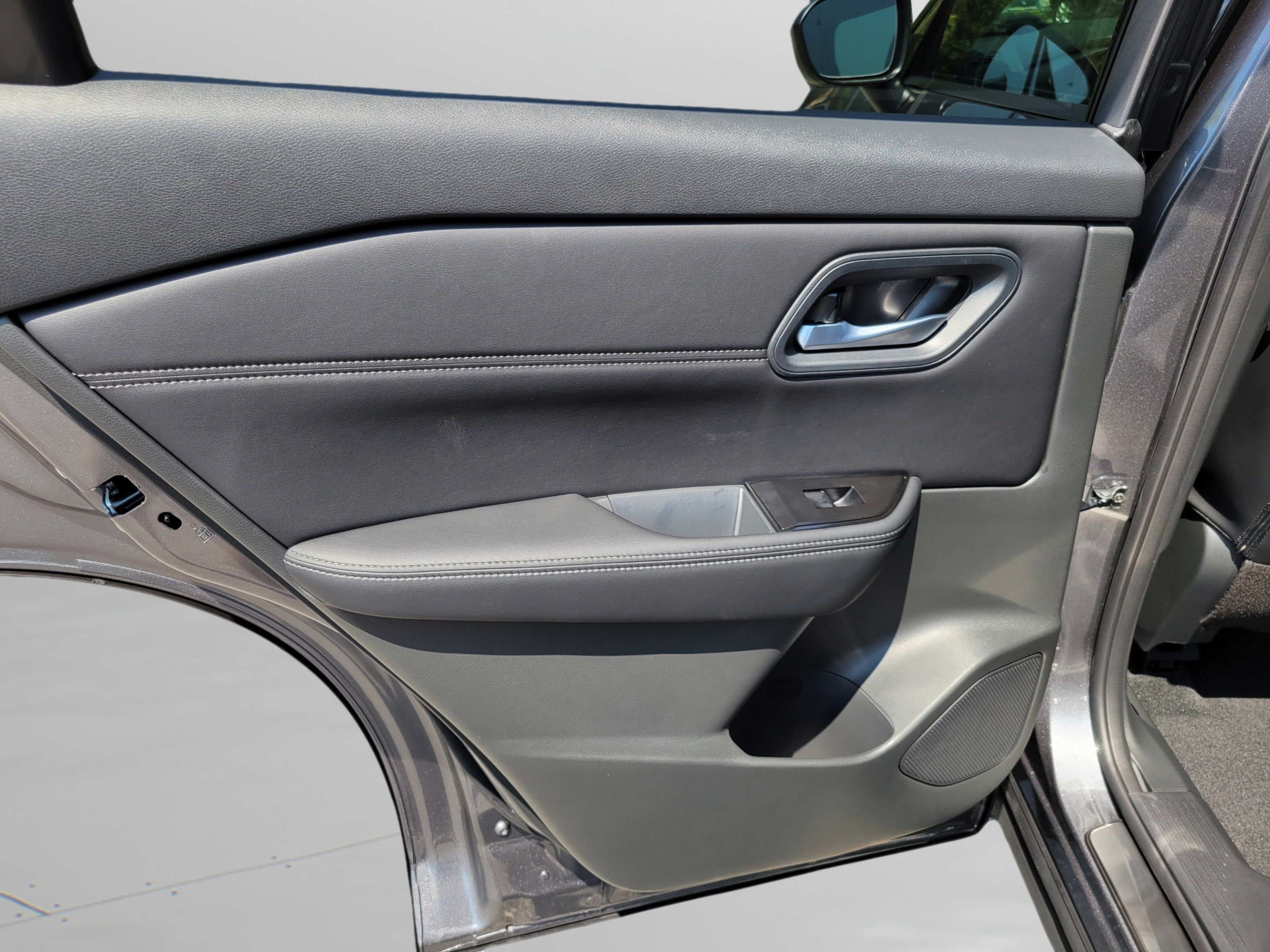New 2026 Nissan Rogue Dark Armor FWD image 9