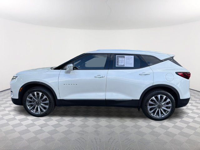 Used 2023 Chevrolet Blazer Premier w/ Enhanced Convenience Package FWD image 8