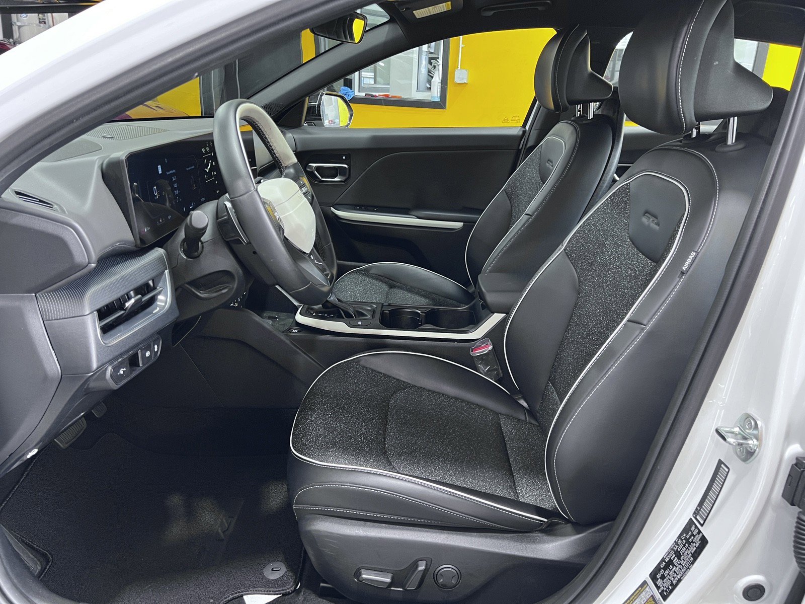 Used 2025 Kia K4 GT-Line FWD image 15