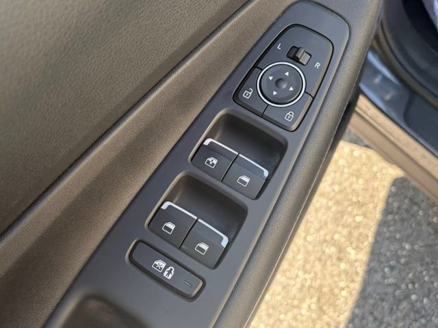 Used 2023 Hyundai Santa Fe SE AWD/4WD image 12