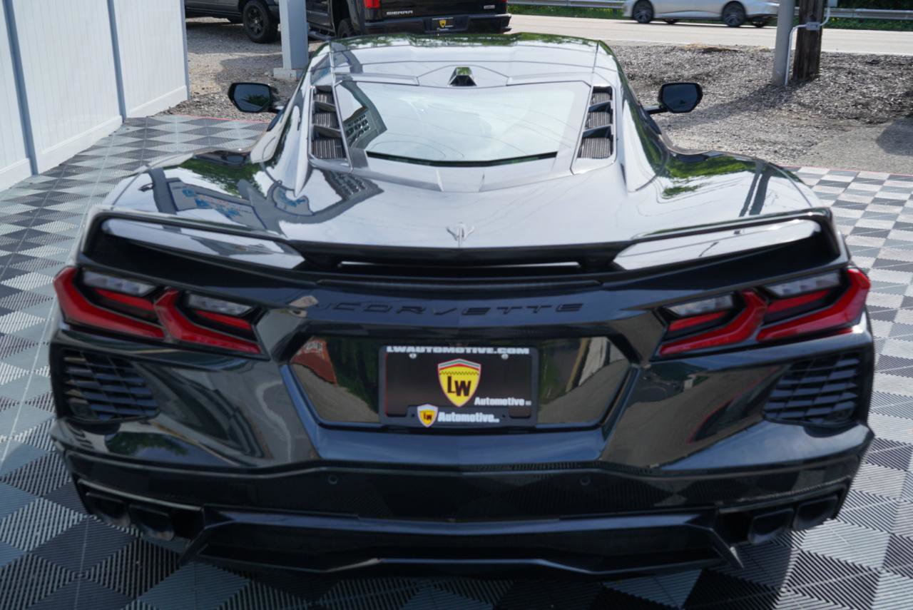 Used 2024 Chevrolet Corvette Stingray Preferred Cpe w/ Z51 Performance Package RWD image 7