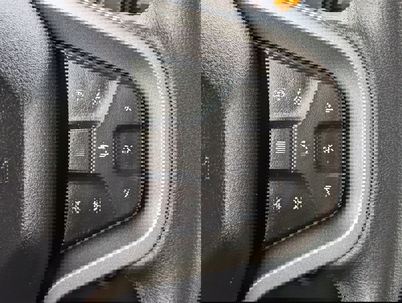 Used 2024 Ford Bronco Badlands image 22