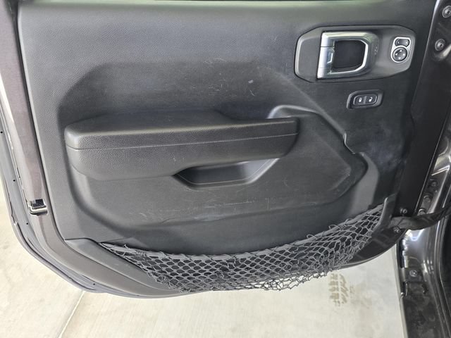 Used 2023 Jeep Wrangler Unlimited Sport AWD/4WD image 30