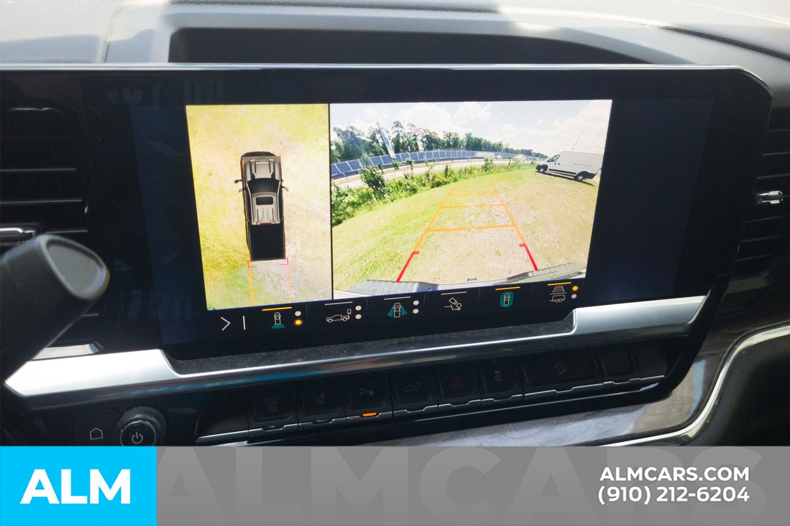 Used 2024 Chevrolet Silverado 2500 LTZ w/ LTZ Plus Package AWD/4WD image 27