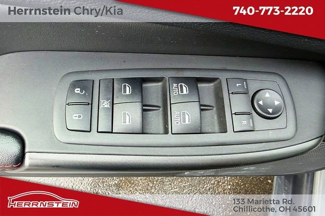 Used 2022 Jeep Cherokee Trailhawk w/ Premium Leather Package image 14