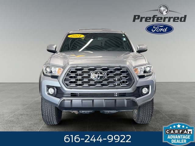 Used 2021 Toyota Tacoma TRD Off-Road w/ Technology Package AWD/4WD image 11