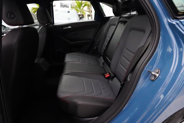 Used 2025 Volkswagen Jetta GLI Autobahn FWD image 17