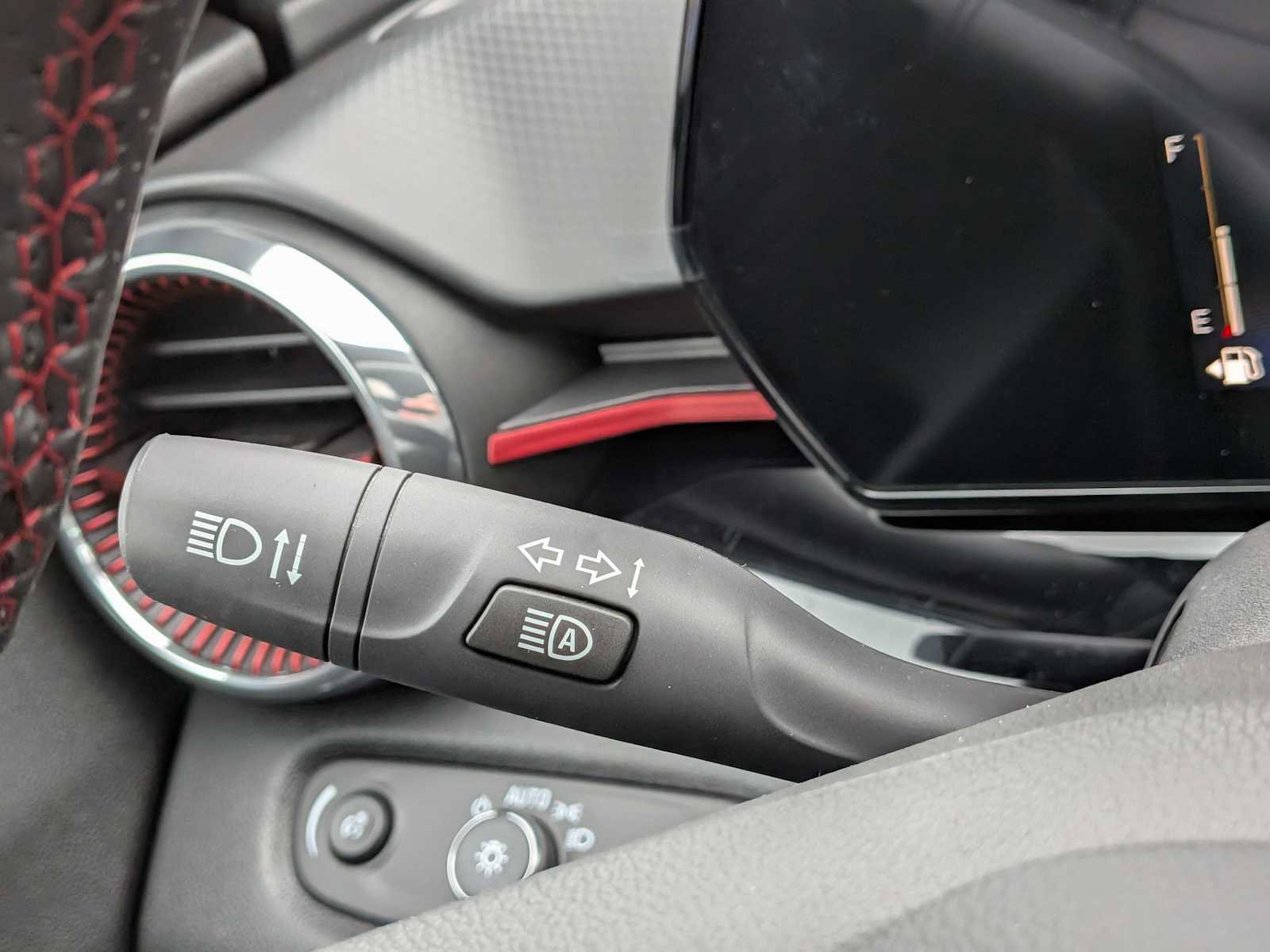 New 2026 Chevrolet Trax RS image 28