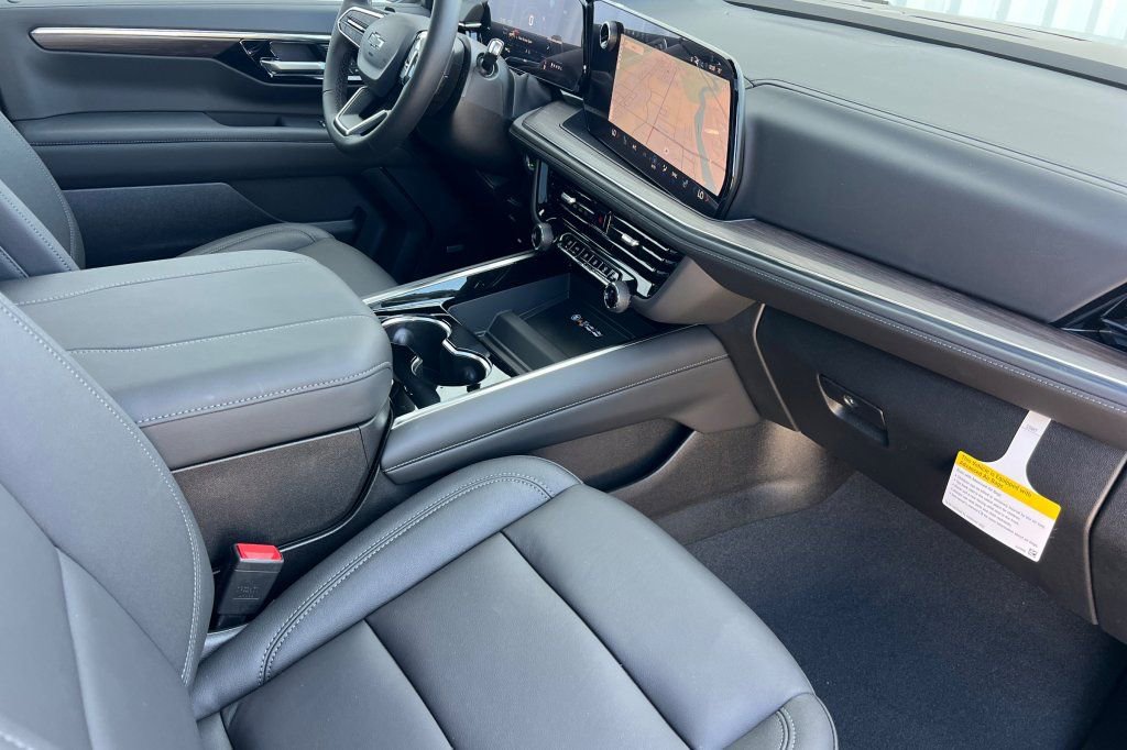 New 2026 Chevrolet Tahoe Z71 w/ Z71 Off-Road Package AWD/4WD image 14