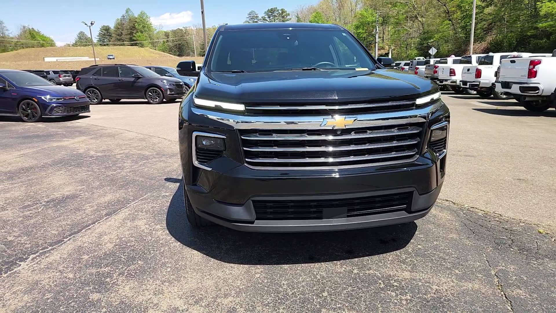 Used 2025 Chevrolet Traverse LT image 7