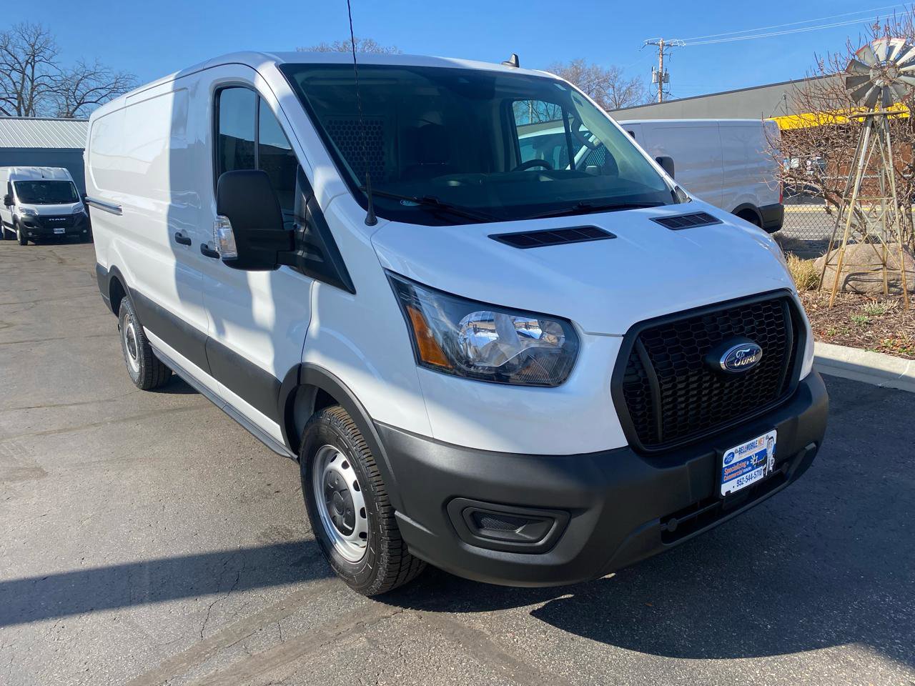 Used 2022 Ford Transit 250 Low Roof w/ Interior Upgrade Package RWD image 3