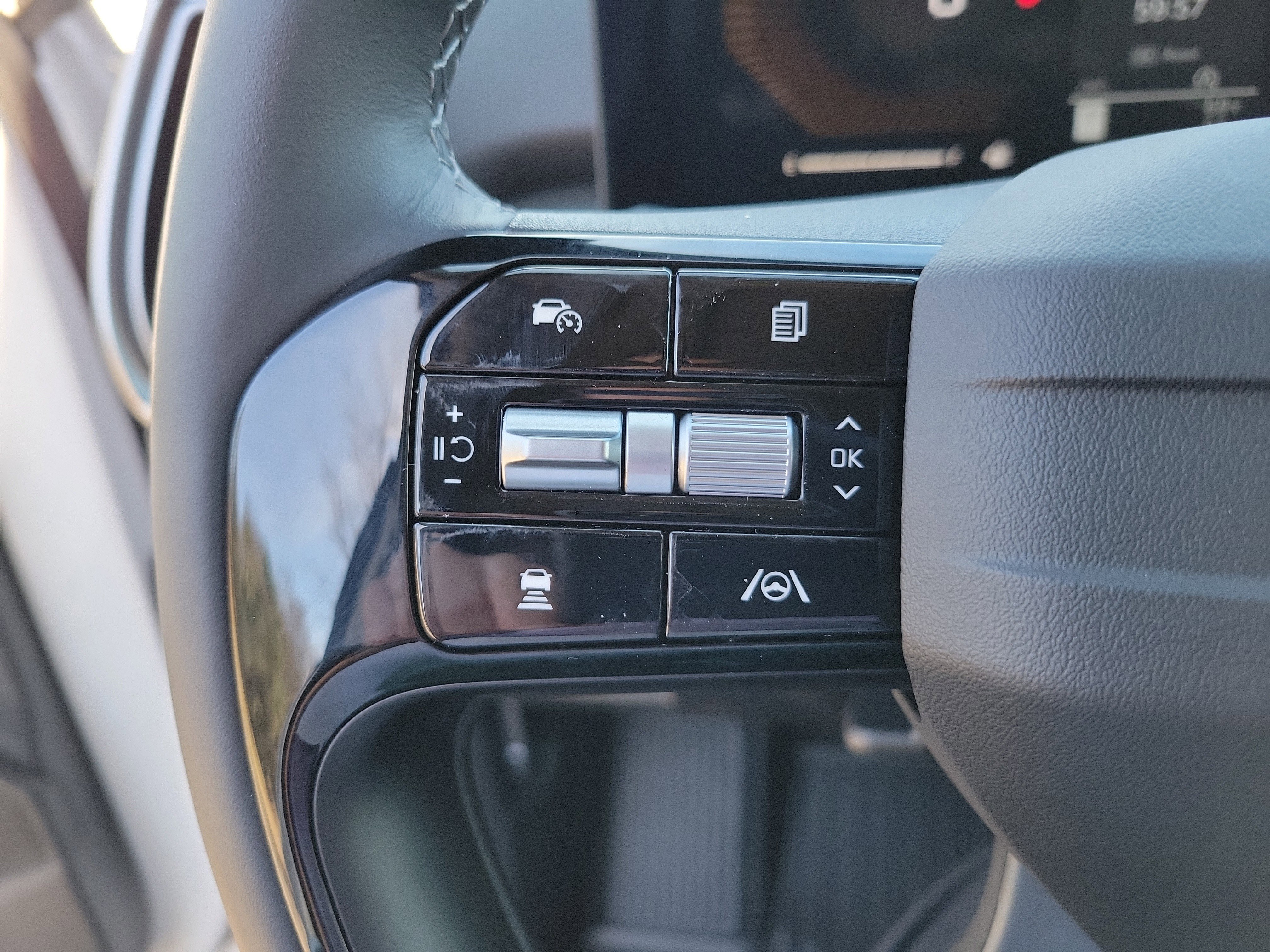 New 2026 Kia Sorento X-Line EX image 16