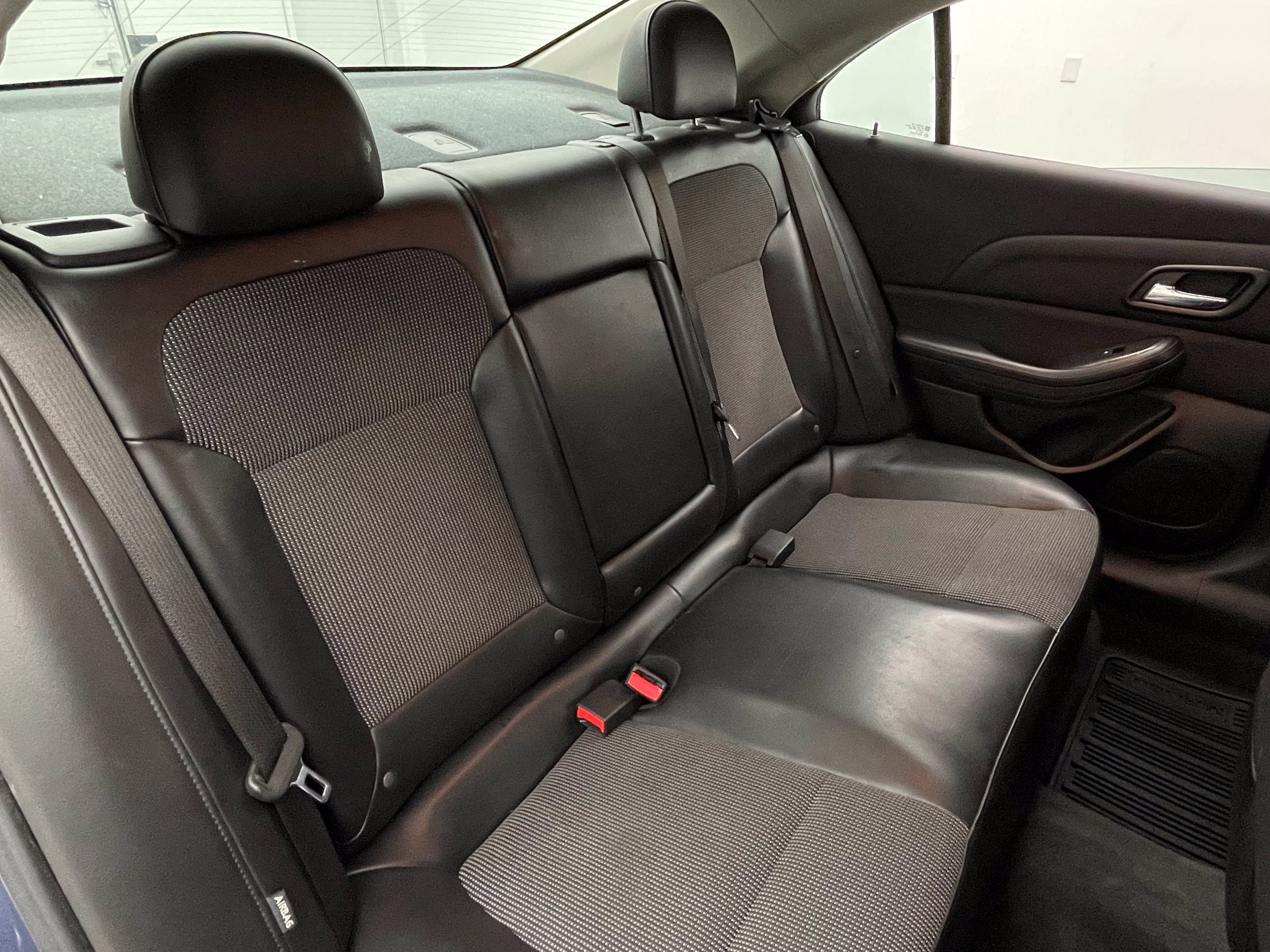 Used 2014 Chevrolet Malibu LT w/ Power Convenience Package FWD image 33