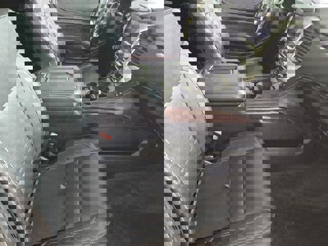 Used 2015 GMC Yukon XL SLT w/ Open Road Package image 4