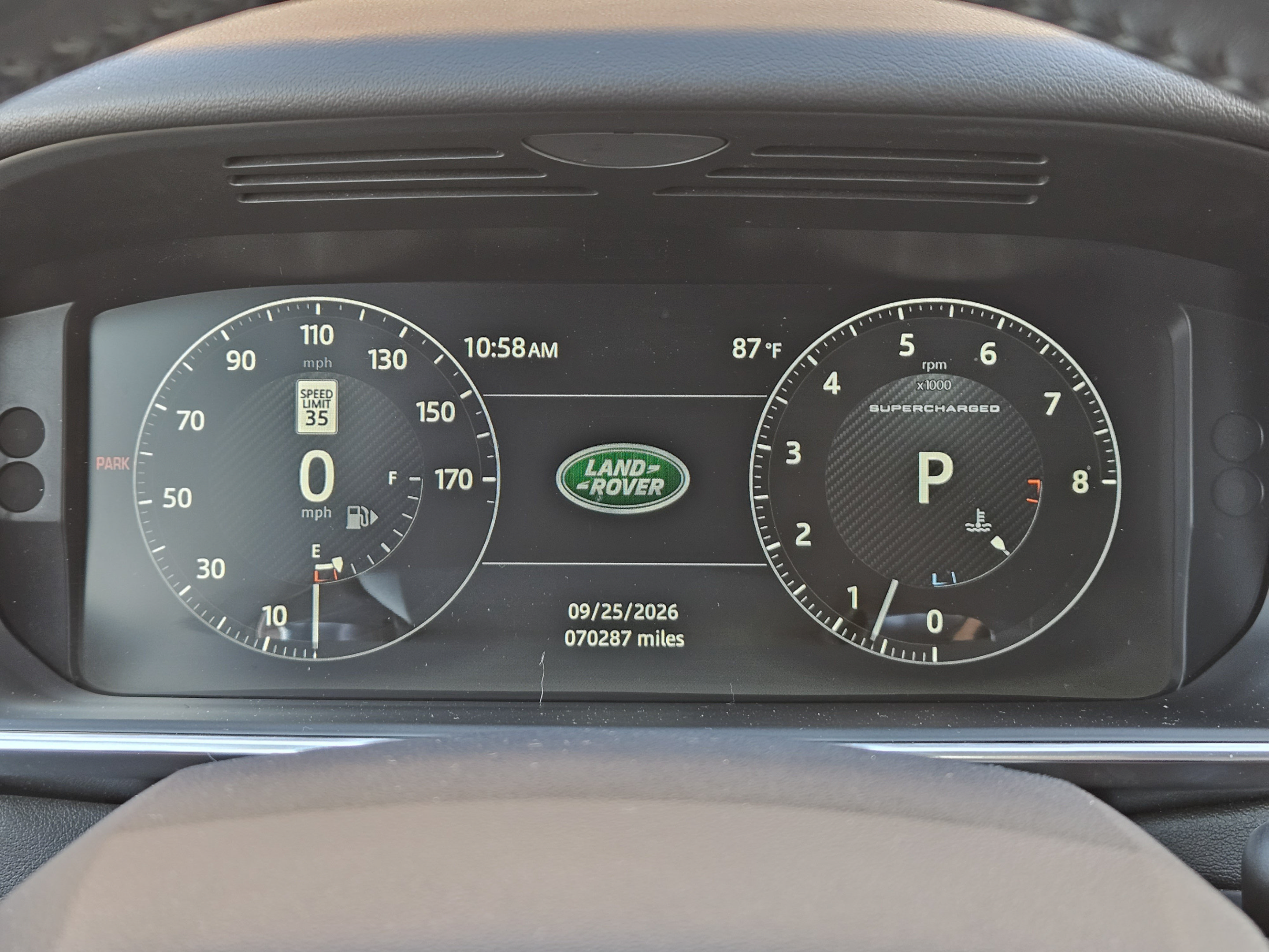 Used 2017 Land Rover Range Rover Sport Supercharged AWD/4WD image 18