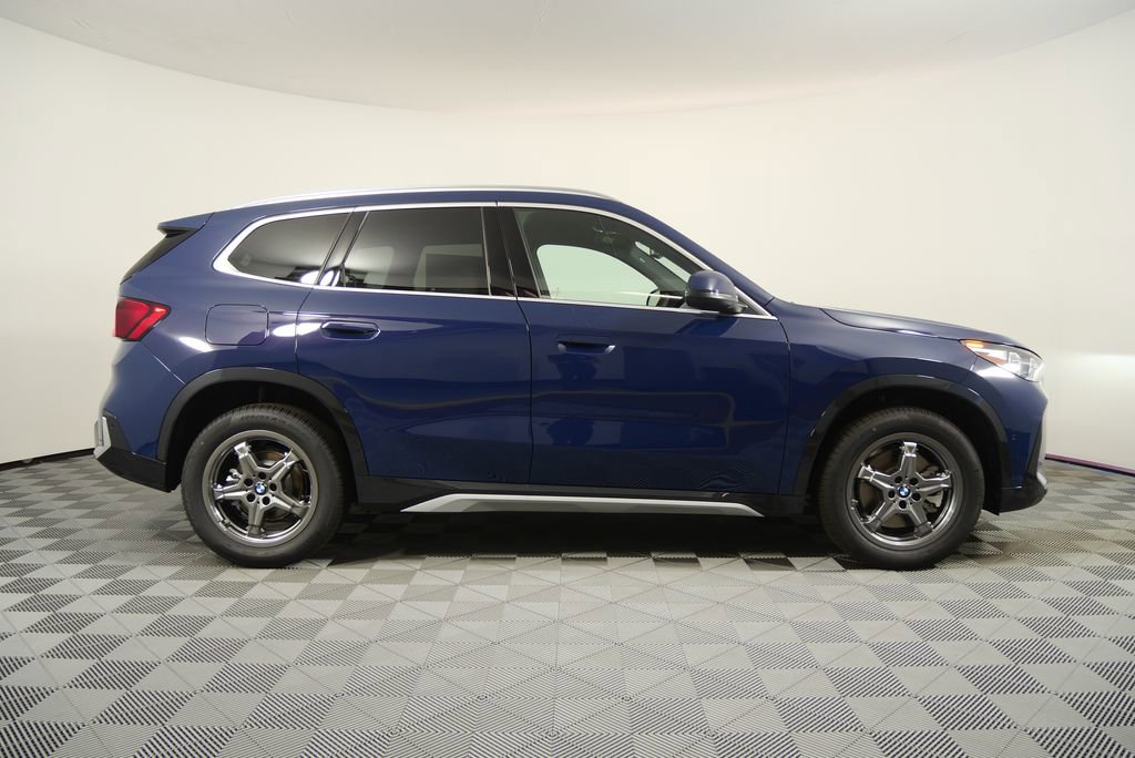 Used 2026 BMW X1 xDrive28i image 2