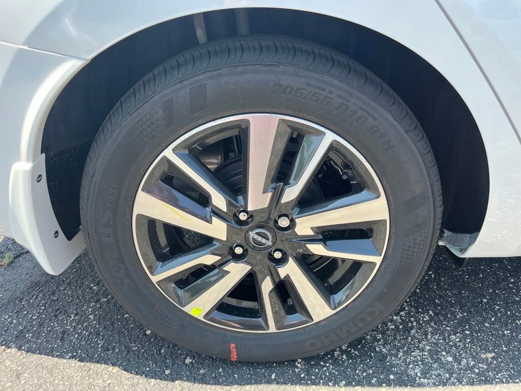 New 2025 Nissan Versa SV w/ Trunk Package image 12