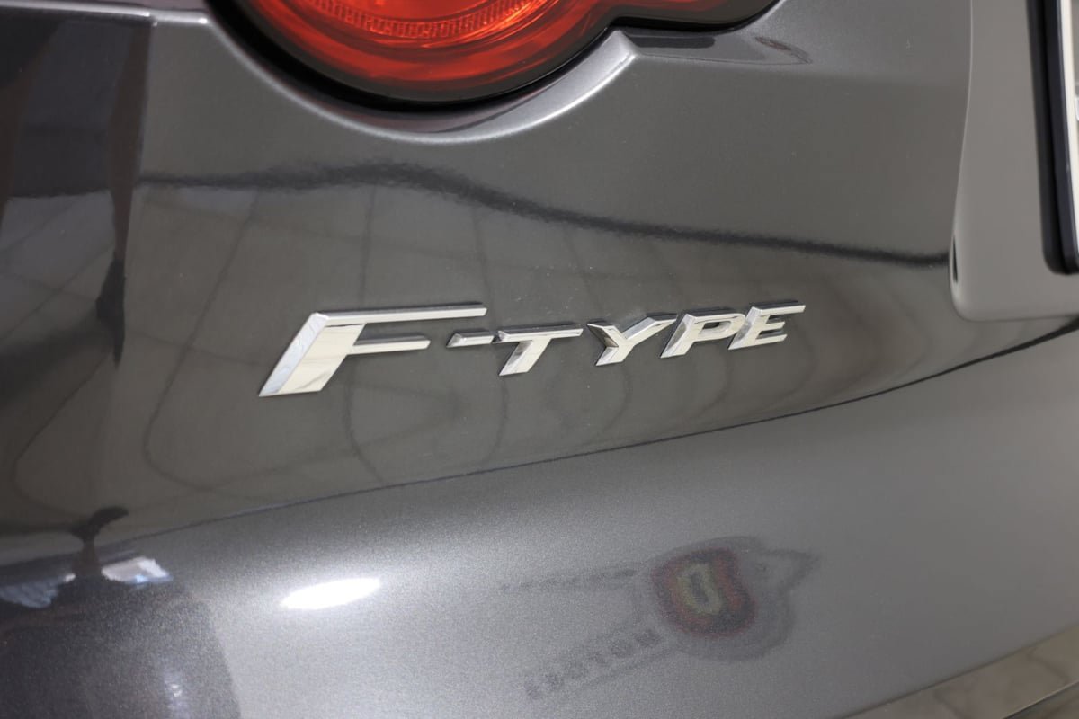 Used 2020 Jaguar F-TYPE Checkered Flag RWD image 16