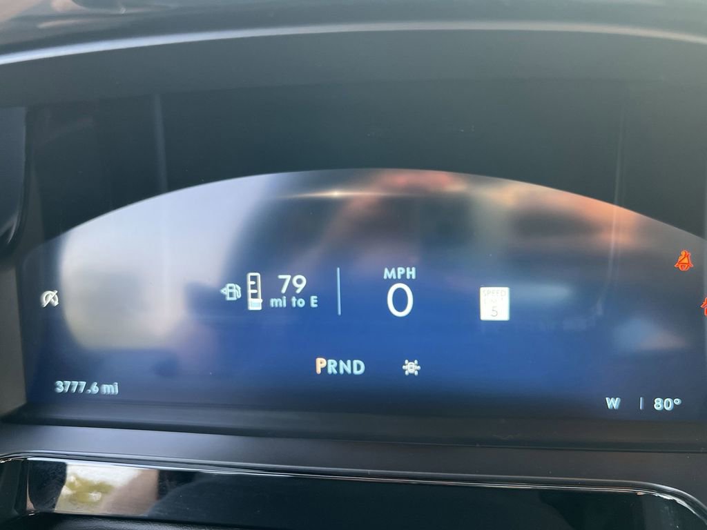 Used 2025 Lincoln Corsair Reserve w/ Equipment Group 202A image 10