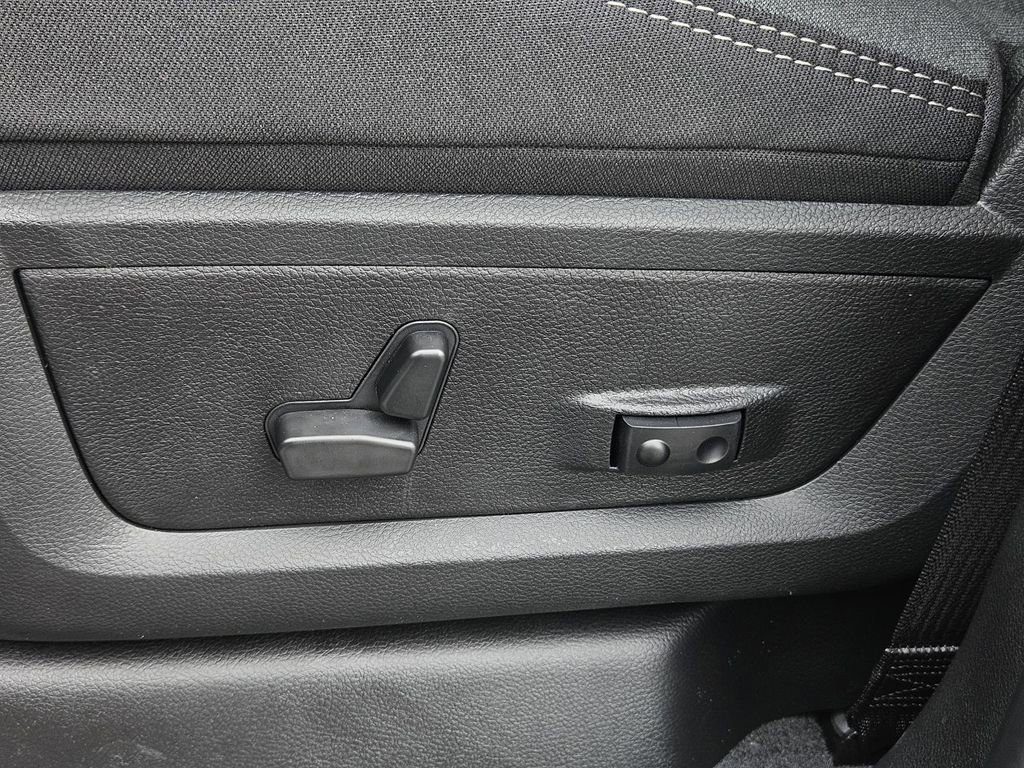 New 2026 RAM 3500 Lone Star image 30