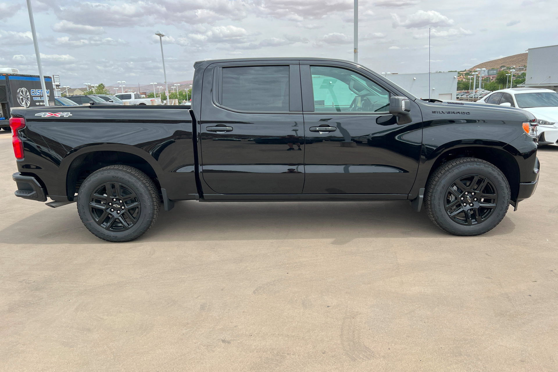 New 2026 Chevrolet Silverado 1500 RST w/ RST All Star Premium Package AWD/4WD image 7