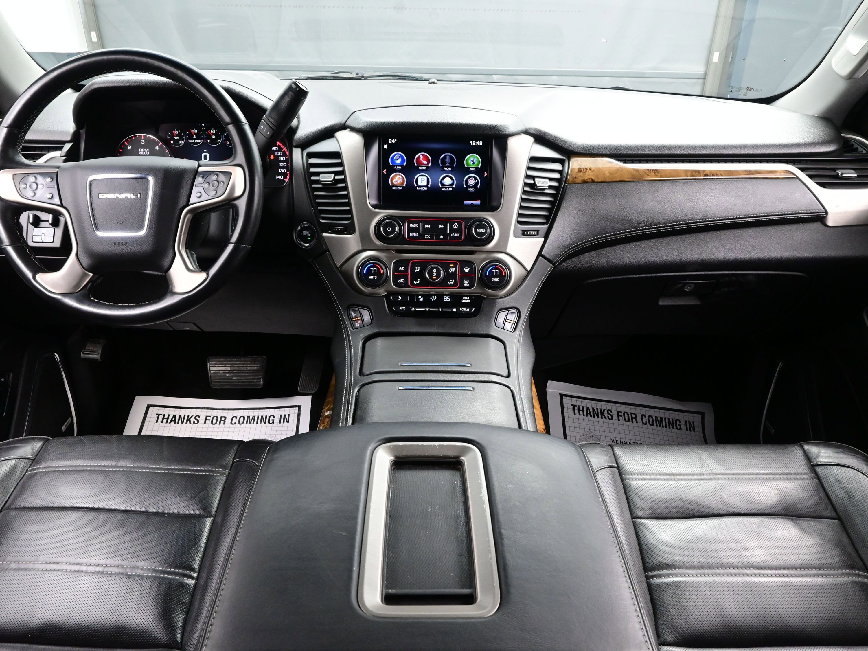Used 2015 GMC Yukon Denali w/ Touring Package image 19