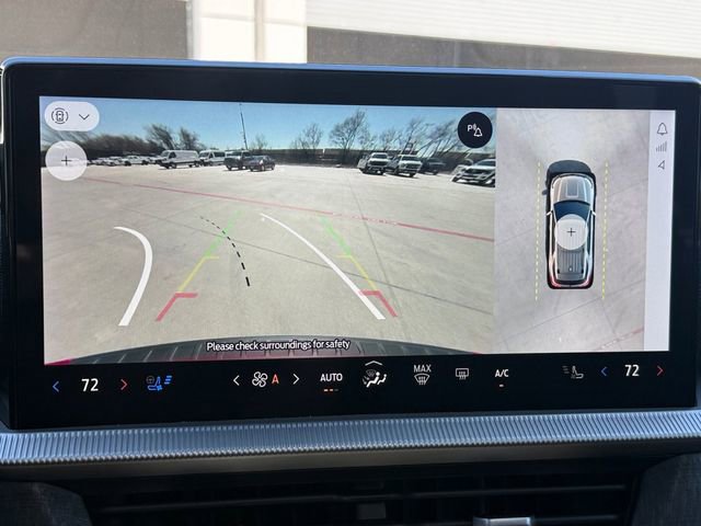 Used 2025 Ford Explorer Platinum image 9