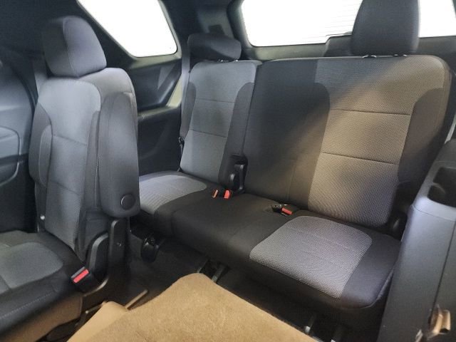 Used 2023 Chevrolet Traverse LT w/ LPO, Floor Liner Package image 13