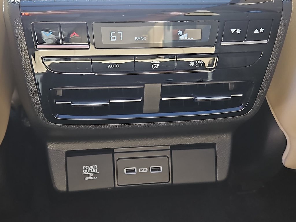 Used 2024 Acura MDX w/ Technology Package FWD image 14