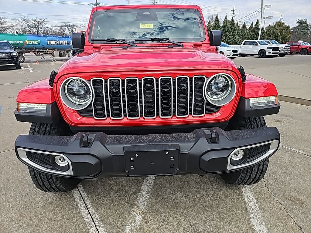 Certified 2025 Jeep Wrangler Unlimited Sahara w/ Safety Group image 7