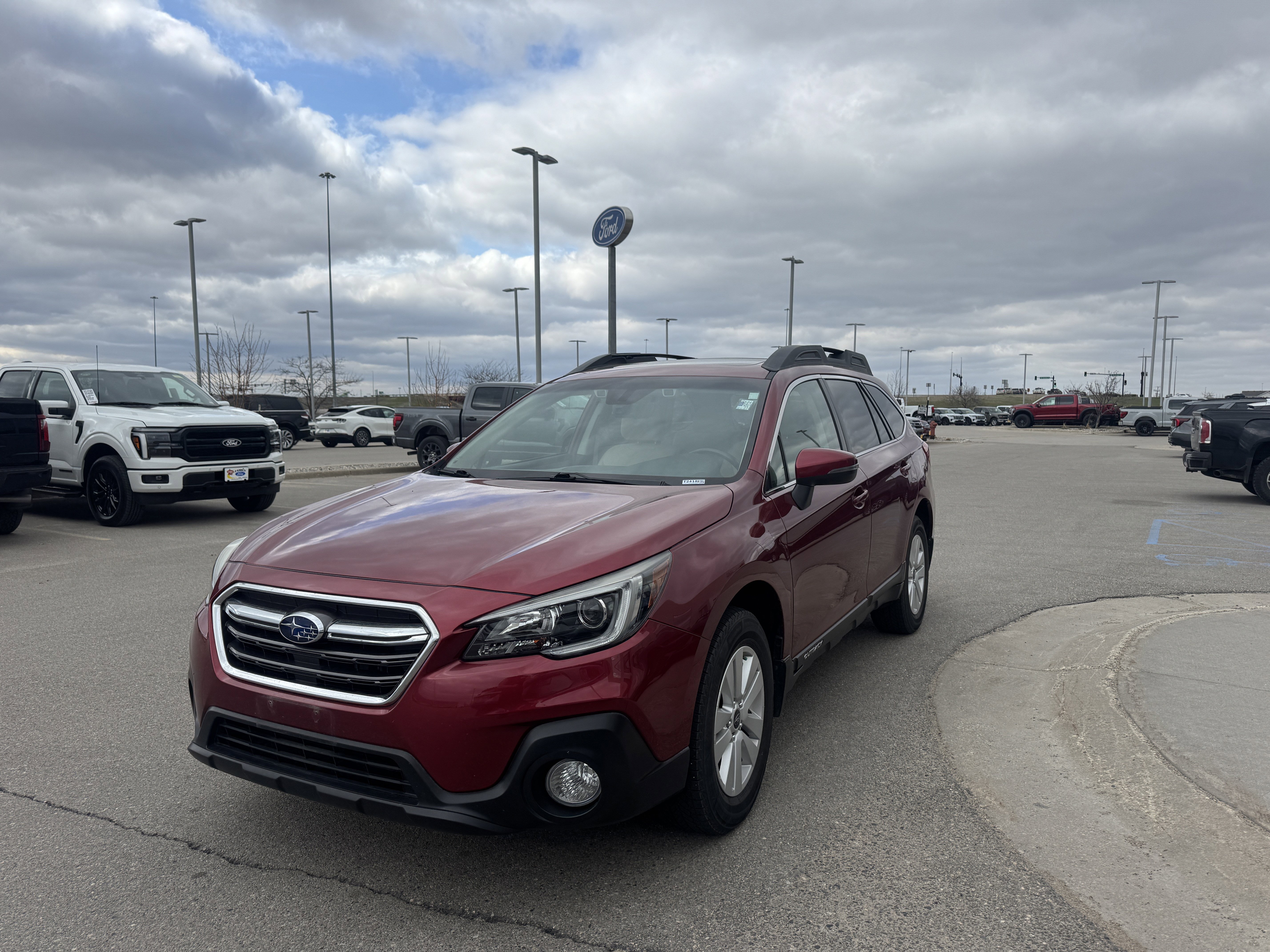 Used 2019 Subaru Outback 2.5i Premium w/ Popular Package #2 image 2