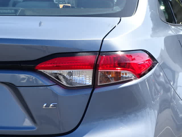 Used 2021 Toyota Corolla LE FWD image 12