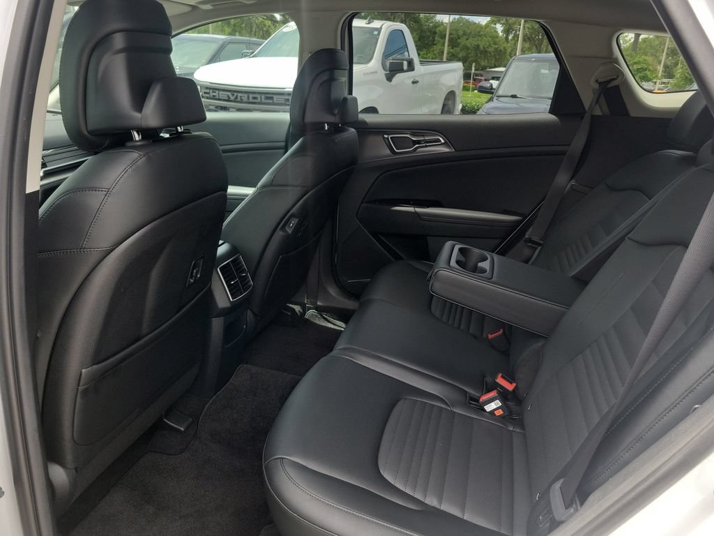 Used 2025 Kia Sportage SX FWD image 22