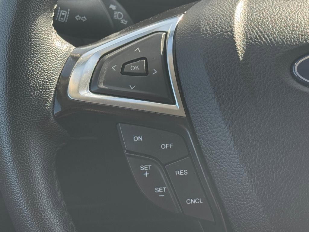 Certified 2024 Ford Edge SEL image 21