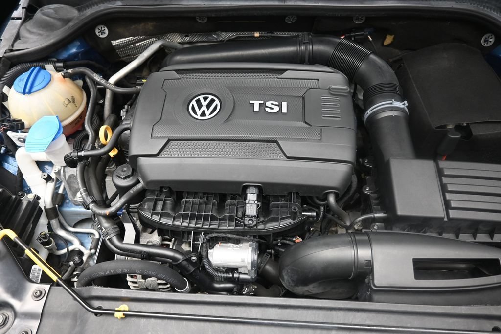 Used 2015 Volkswagen Jetta SE FWD image 30