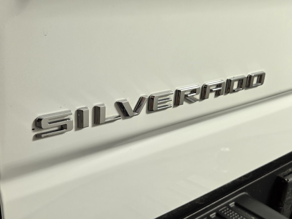 Used 2024 Chevrolet Silverado 1500 LT Trail Boss w/ LT Trail Boss Premium Package AWD/4WD image 29