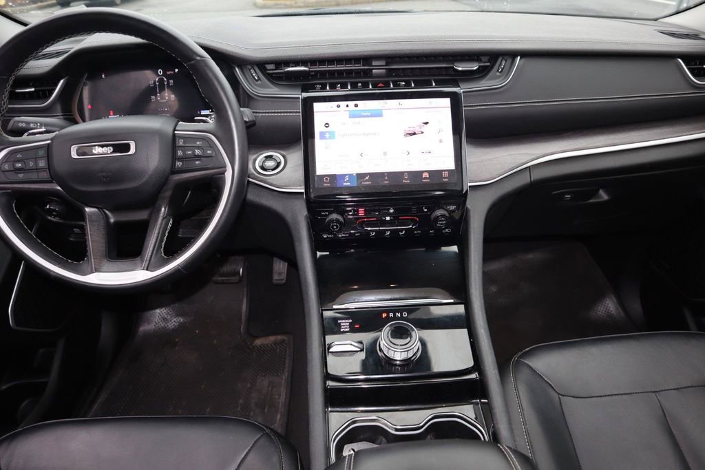 Used 2022 Jeep Grand Cherokee L Limited image 15