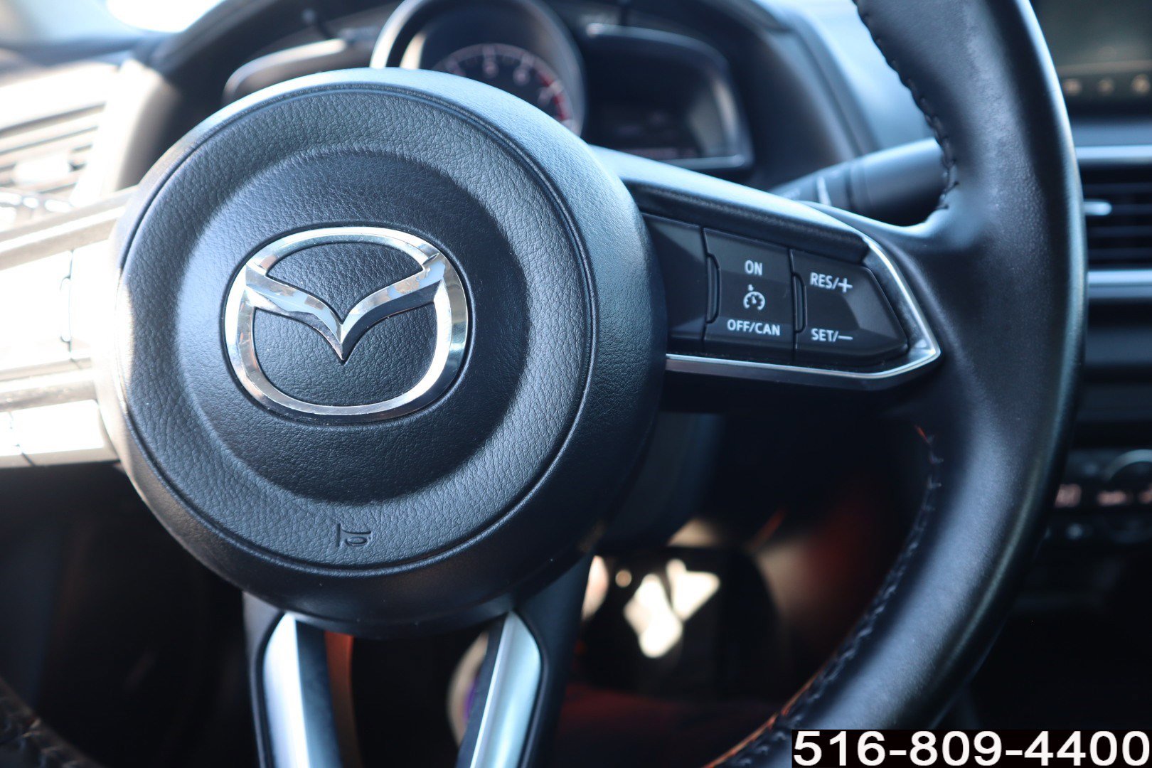 Used 2018 MAZDA MAZDA3 Grand Touring image 23