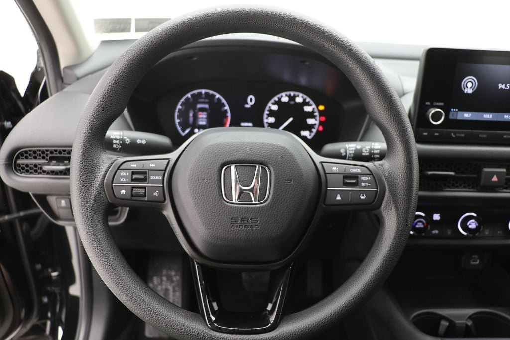 Used 2025 Honda HR-V LX image 17